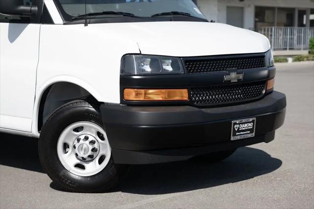 2025 Chevrolet Express Cargo Van RWD 2500 Extended Wheelbase WT