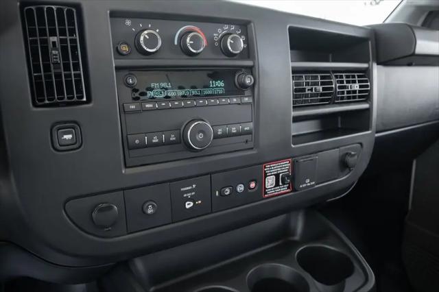 2025 Chevrolet Express Cargo Van RWD 2500 Extended Wheelbase WT