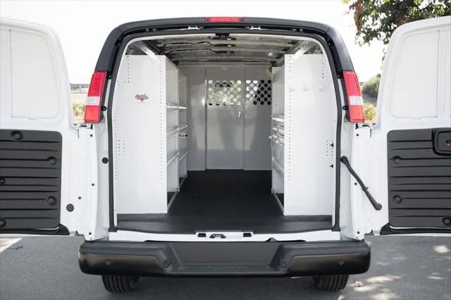 2025 Chevrolet Express Cargo Van RWD 2500 Extended Wheelbase WT