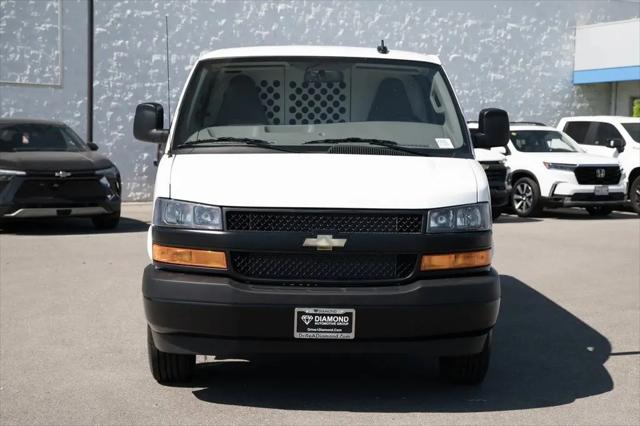 2025 Chevrolet Express Cargo Van RWD 2500 Extended Wheelbase WT