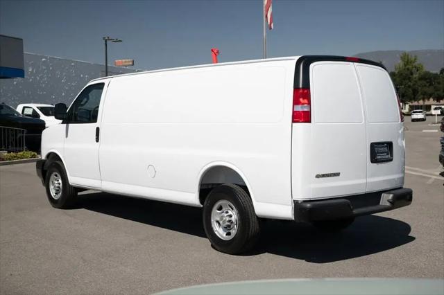 2025 Chevrolet Express Cargo Van RWD 2500 Extended Wheelbase WT