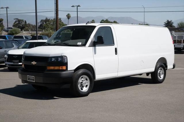 2025 Chevrolet Express Cargo Van RWD 2500 Extended Wheelbase WT