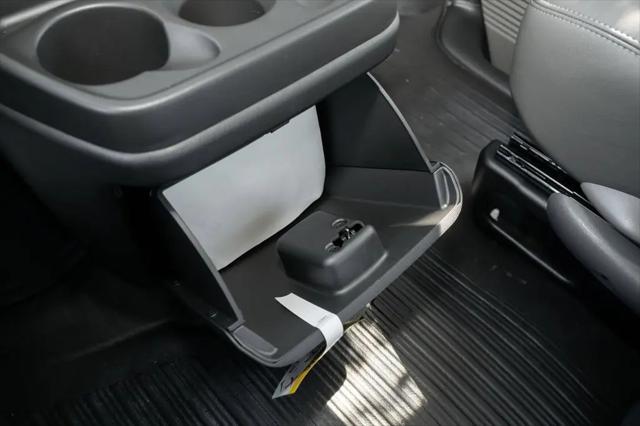 2025 Chevrolet Express Cargo Van RWD 2500 Extended Wheelbase WT