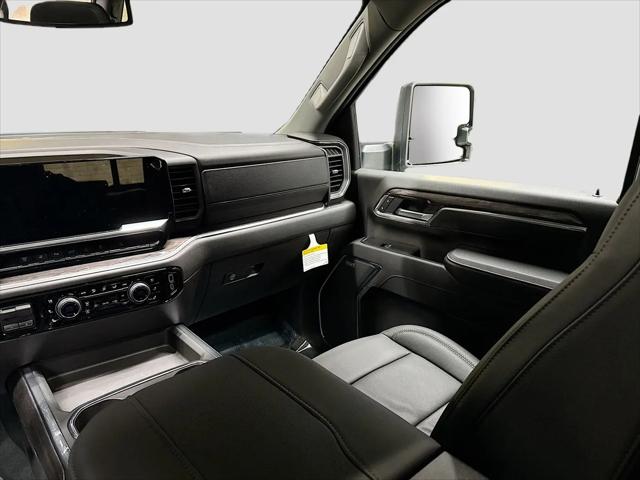2026 Chevrolet Silverado 3500HD Crew Cab, Long Bed, LTZ Dual Rear Wheel, RWD