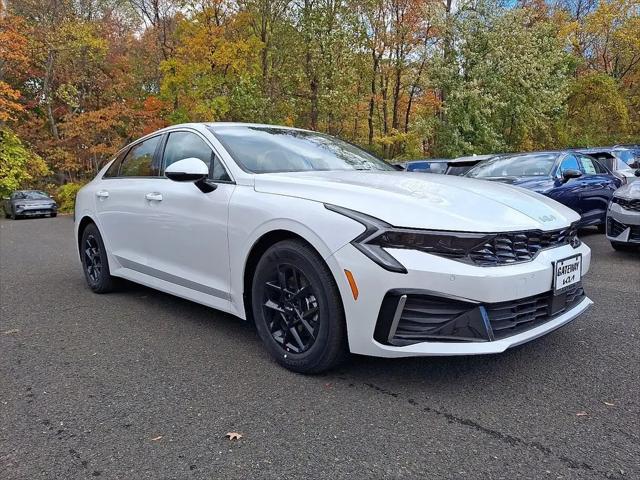 2026 Kia K5 LXS FWD