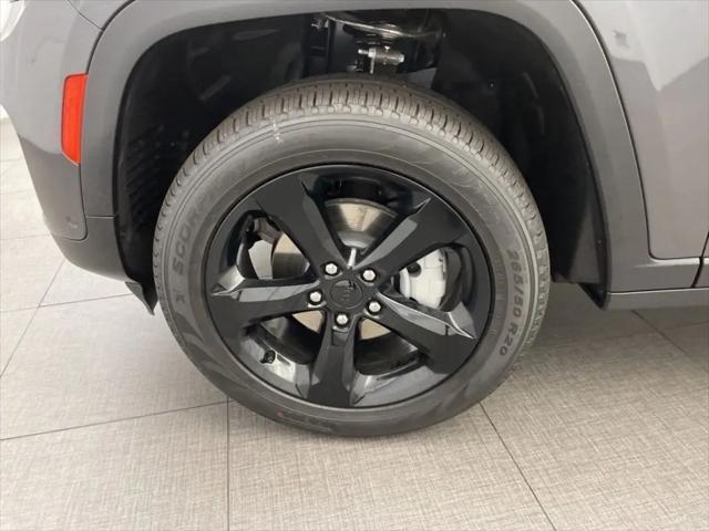 2025 Jeep Grand Cherokee Limited 4x2