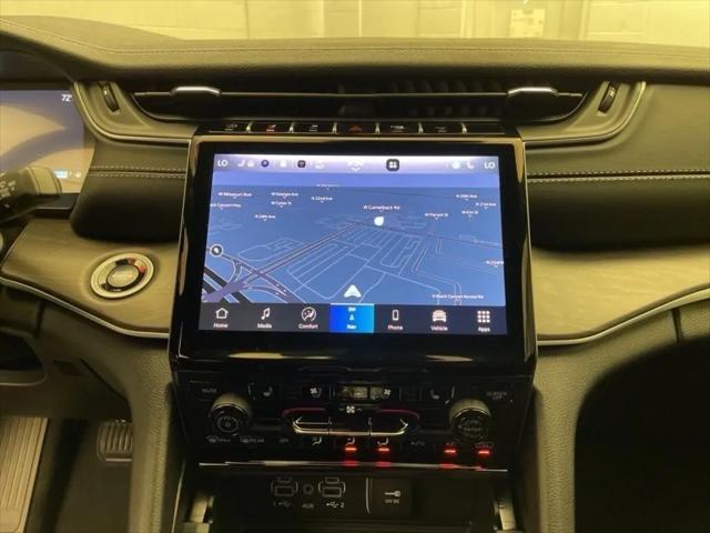 2025 Jeep Grand Cherokee Limited 4x2