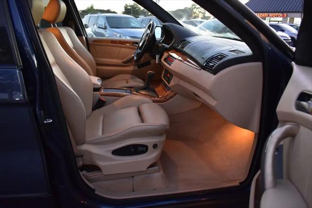 2004 BMW X5 3.0i