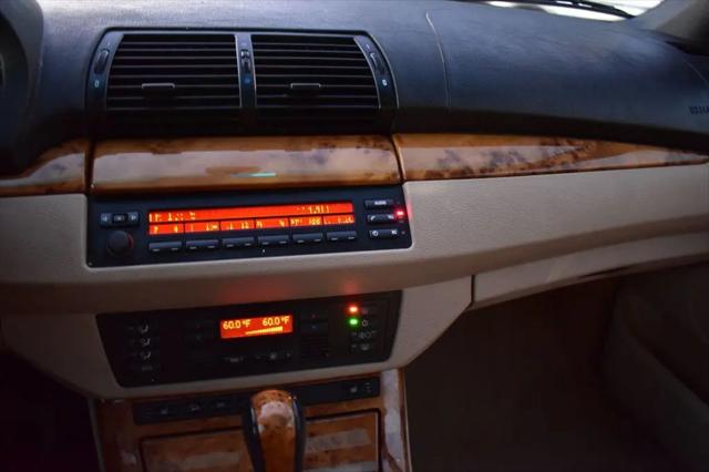 2004 BMW X5 3.0i