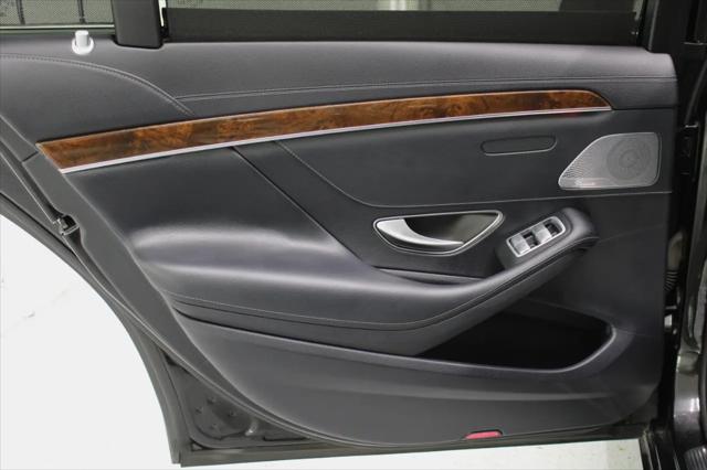 2015 Mercedes-Benz S 550 S 550