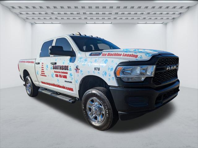 2020 RAM 2500 Tradesman Crew Cab 4X4 64 Box