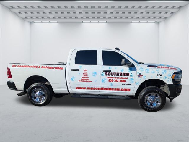 2020 RAM 2500 Tradesman Crew Cab 4X4 64 Box