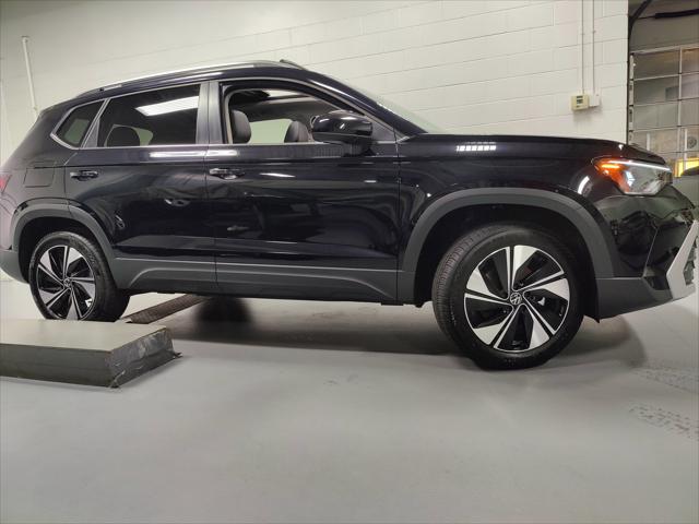 2025 Volkswagen Taos 1.5T SE 2025 Volkswagen Taos 1.5T SE