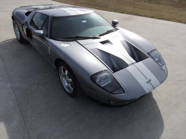 2006 Ford GT Base 2dr Coupe