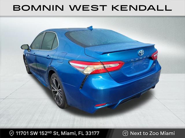 2020 Toyota Camry SE