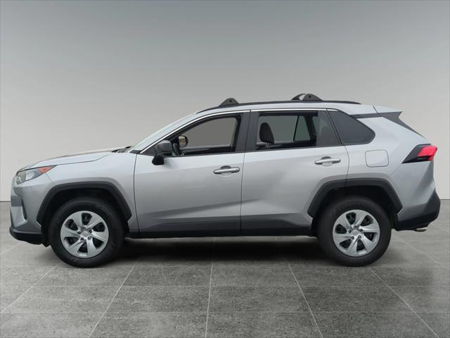 2021 Toyota RAV4 LE 2021 Toyota RAV4 LE