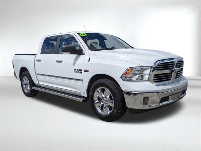 2018 RAM 1500 Lone Star Crew Cab 4x2 57 Box