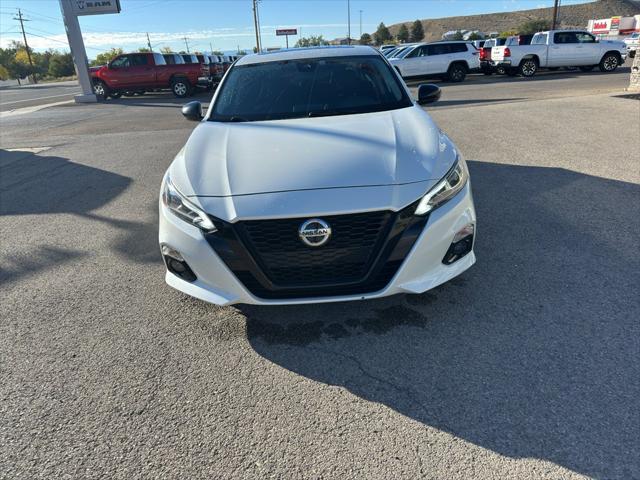 2022 Nissan Altima SR FWD 2022 Nissan Altima SR FWD