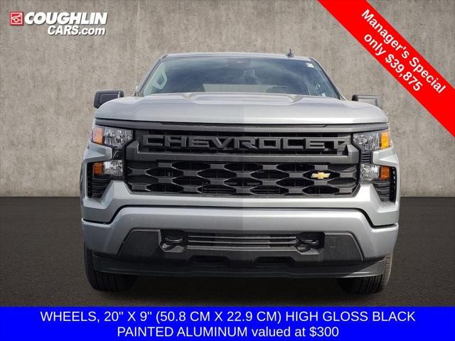2025 Chevrolet Silverado 1500 4WD Crew Cab Short Bed Custom
