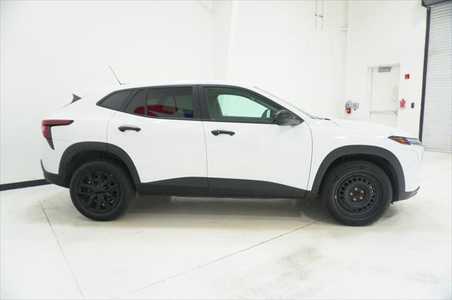 2025 Chevrolet Trax FWD LS