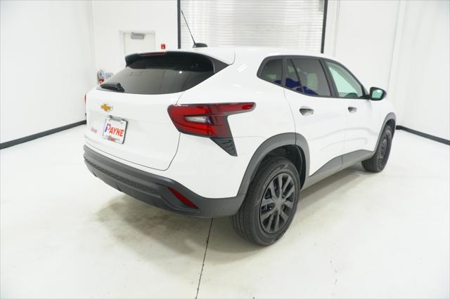 2025 Chevrolet Trax FWD LS