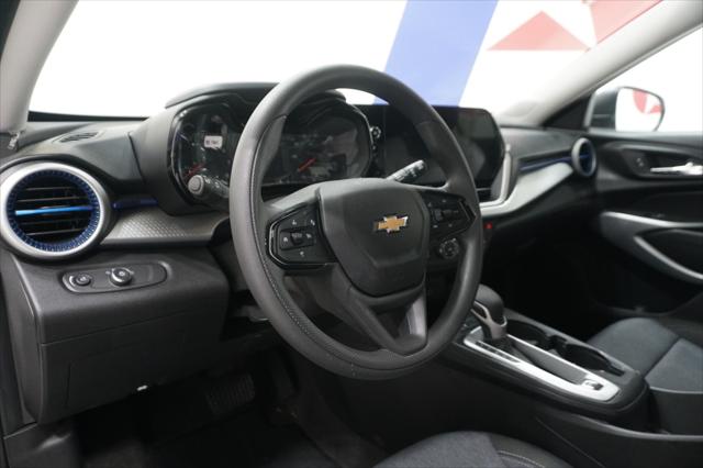 2025 Chevrolet Trax FWD LS