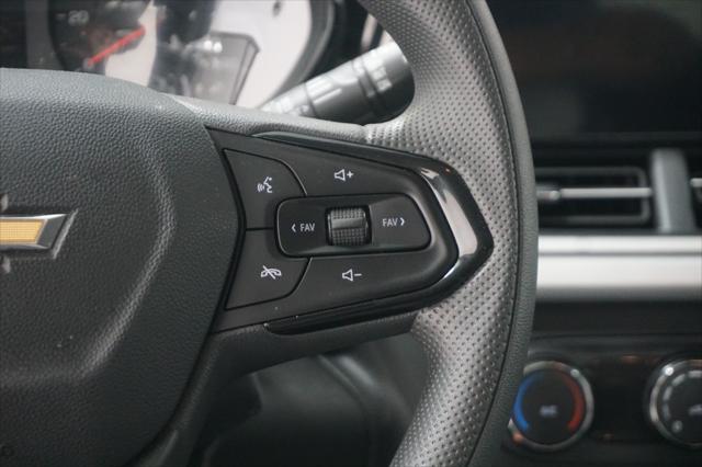 2025 Chevrolet Trax FWD LS