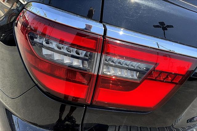2022 Nissan Armada SV 2WD