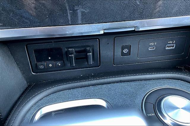 2022 Nissan Armada SV 2WD