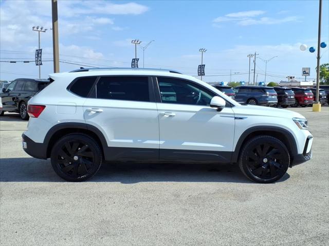 2024 Volkswagen Taos 1.5T SEL 2024 Volkswagen Taos 1.5T SEL