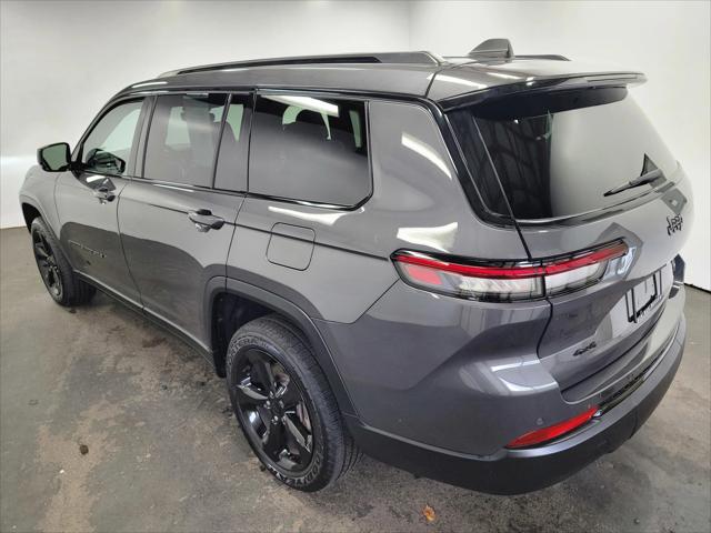 2023 Jeep Grand Cherokee L Altitude 4x4 2023 Jeep Grand Cherokee L Altitude 4x4