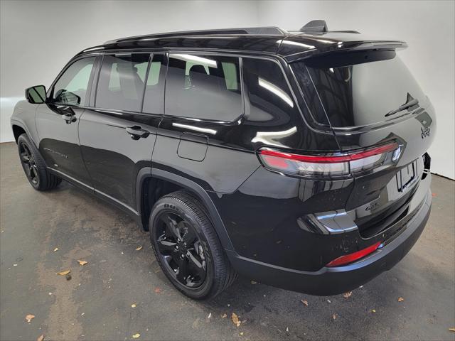 2023 Jeep Grand Cherokee L Altitude 4x4 2023 Jeep Grand Cherokee L Altitude 4x4