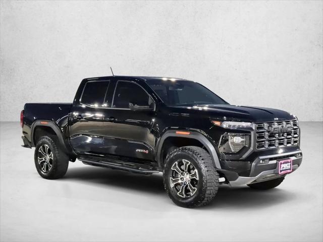 2024 GMC Canyon 4WD AT4
