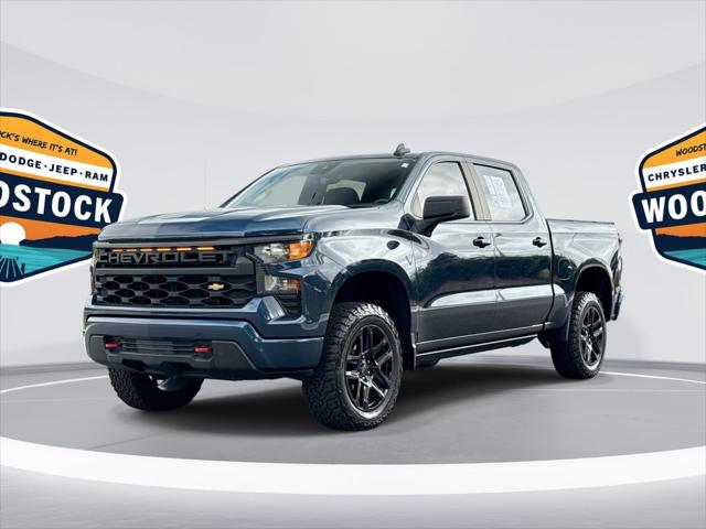 2022 Chevrolet Silverado 1500 4WD Crew Cab Short Bed Custom