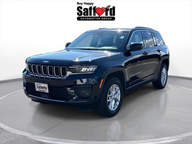 2025 Jeep Grand Cherokee Laredo X 4x4