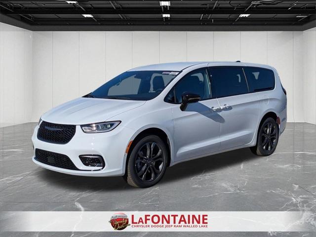 2026 Chrysler Pacifica PACIFICA SELECT AWD 2026 Chrysler Pacifica PACIFICA SELECT AWD