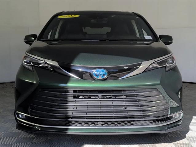 2024 Toyota Sienna Platinum 2024 Toyota Sienna Platinum