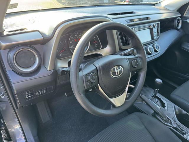 2015 Toyota RAV4 LE 2015 Toyota RAV4 LE