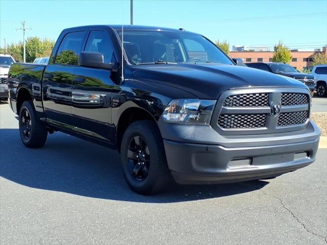 2021 RAM 1500 Classic Tradesman Crew Cab 4x4 57 Box 2021 RAM 1500 Classic Tradesman Crew Cab 4x4 57 Box