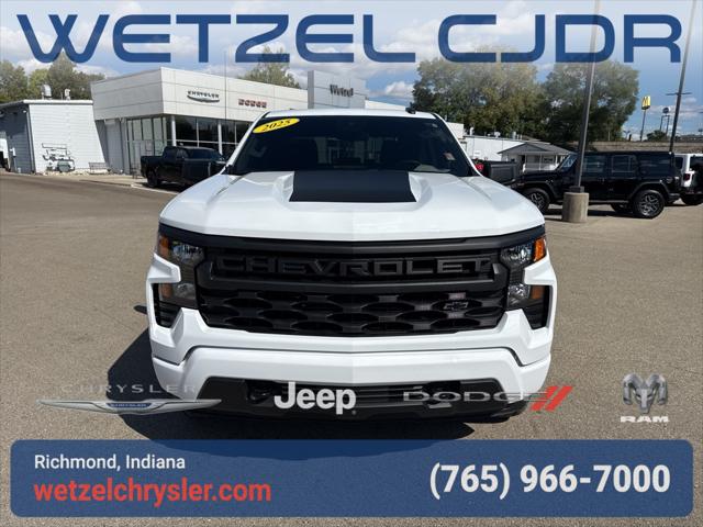 2025 Chevrolet Silverado 1500 4WD Crew Cab Short Bed Custom 2025 Chevrolet Silverado 1500 4WD Crew Cab Short Bed Custom