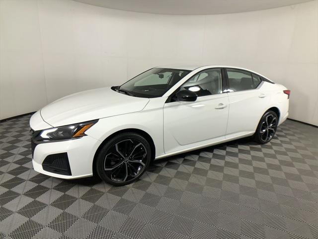 2023 Nissan Altima SR Intelligent AWD 2023 Nissan Altima SR Intelligent AWD