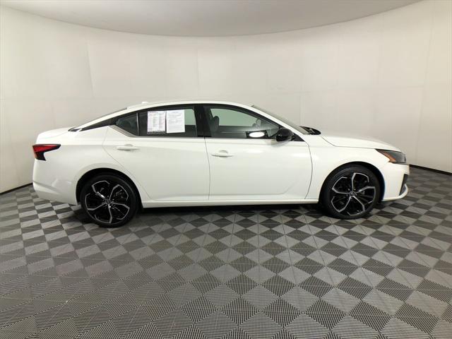 2023 Nissan Altima SR Intelligent AWD 2023 Nissan Altima SR Intelligent AWD