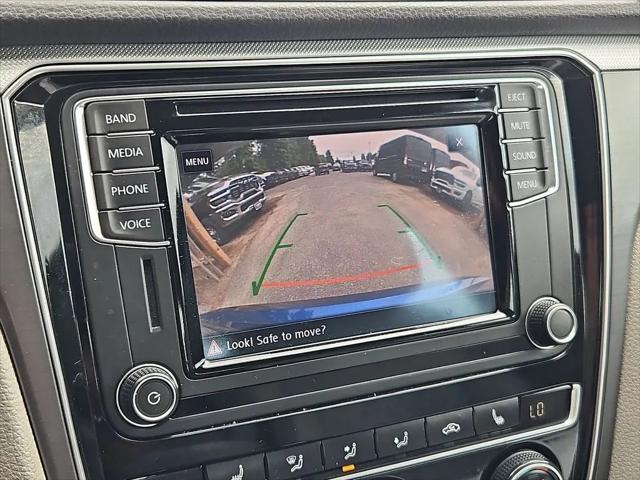 2017 Volkswagen Passat 1.8T R-Line