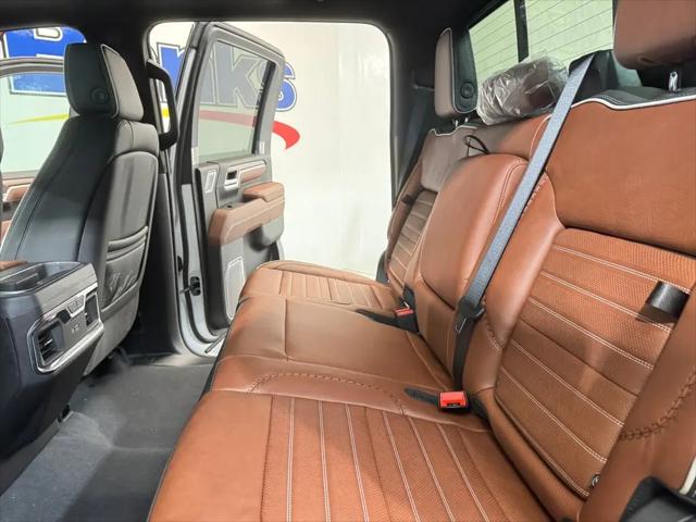 2026 GMC Sierra 3500HD Crew Cab, Long Bed, Denali Ultimate Dual Rear Wheel, 4WD