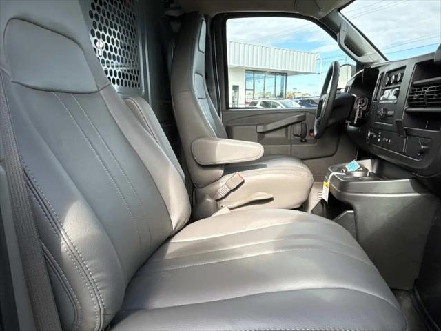 2025 Chevrolet Express Cargo Van RWD 2500 Regular Wheelbase WT