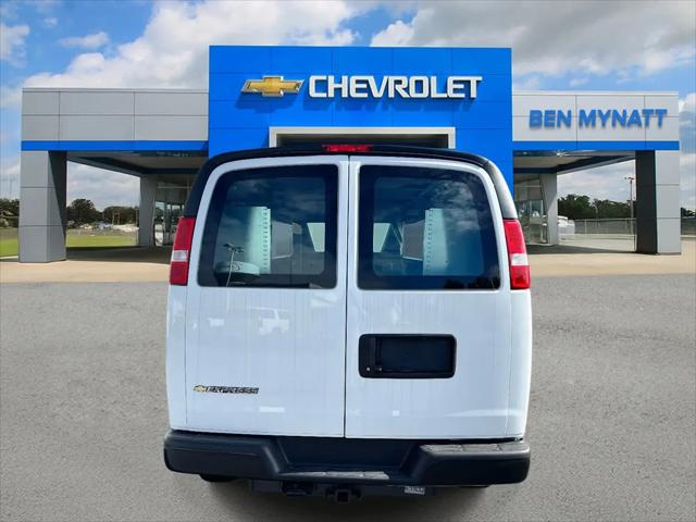 2025 Chevrolet Express Cargo Van RWD 2500 Extended Wheelbase WT