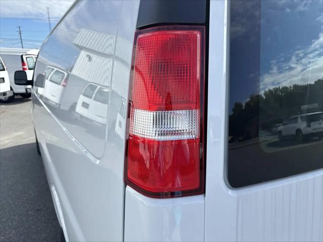 2025 Chevrolet Express Cargo Van RWD 2500 Extended Wheelbase WT