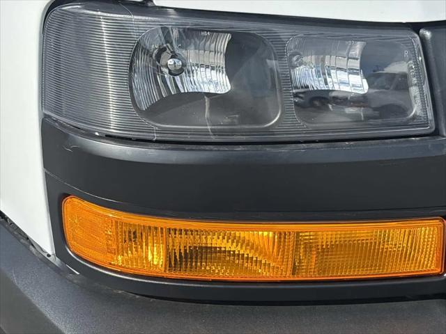 2025 Chevrolet Express Cargo Van RWD 2500 Extended Wheelbase WT