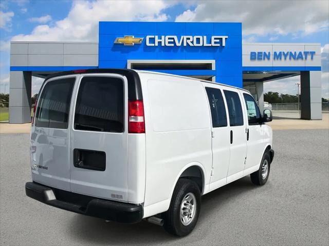 2025 Chevrolet Express Cargo Van RWD 2500 Regular Wheelbase WT