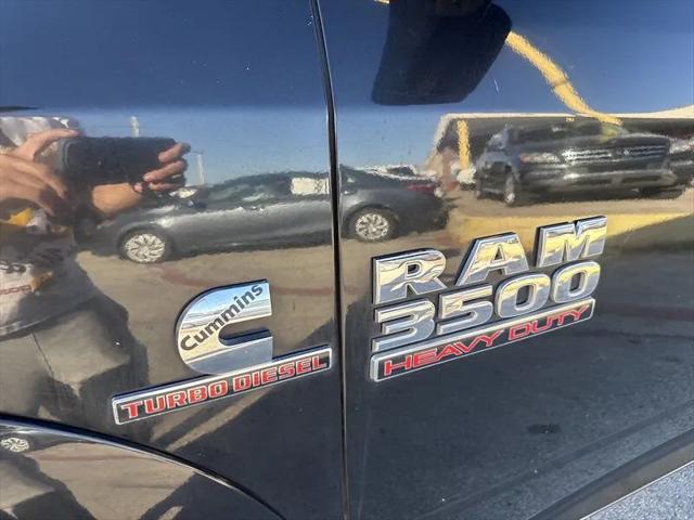 2018 Ram 3500 Laramie Crew Cab 4x4 8' Box